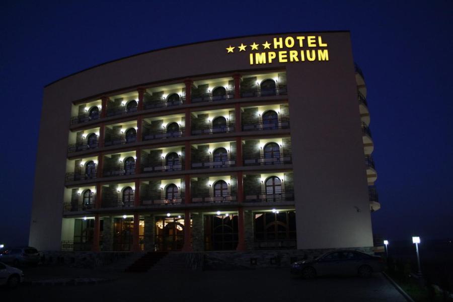 Hotel Imperium Szucsáva Kültér fotó