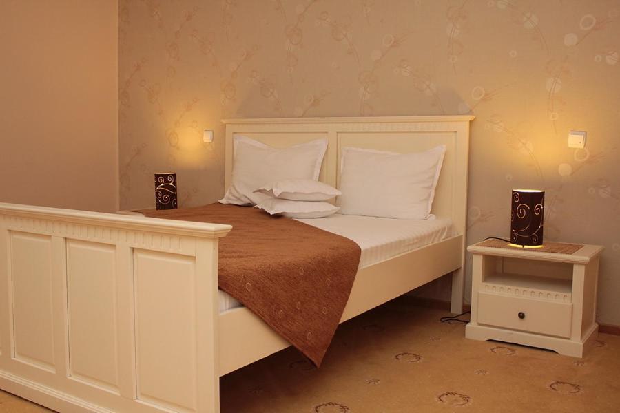 Hotel Imperium Szucsáva Kültér fotó